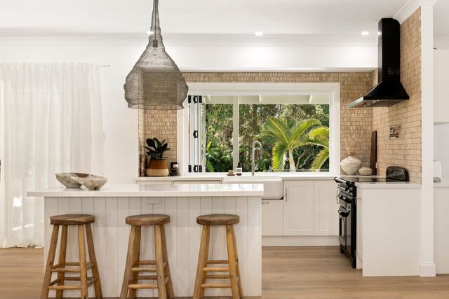 Kitchen island and breakfast bar